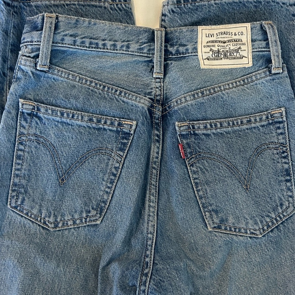 Levi’s ribcage straight jeans size 23 - Picture 4 of 4